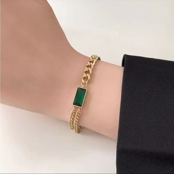#47 NewGold Emerald Color Bracelet - Picture 2 of 3